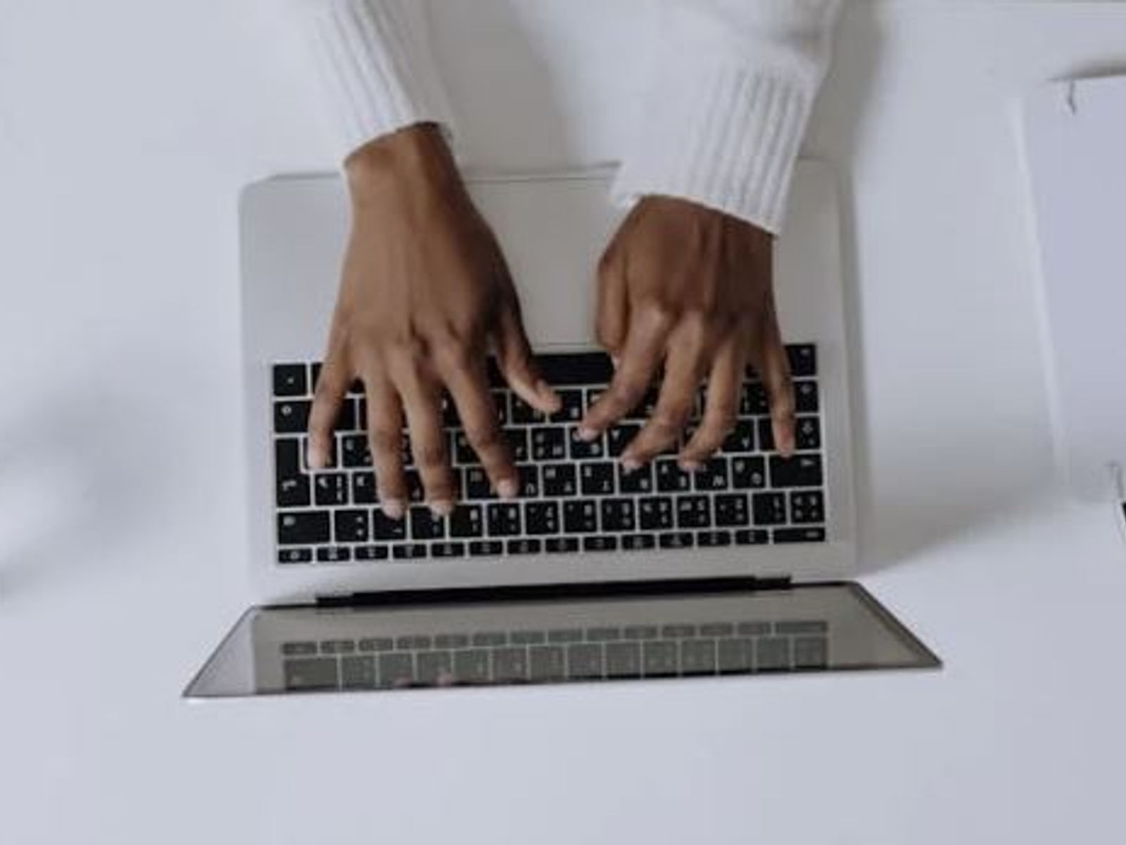 Why Your Business Can't Afford to Skip a Website in the Digital Age